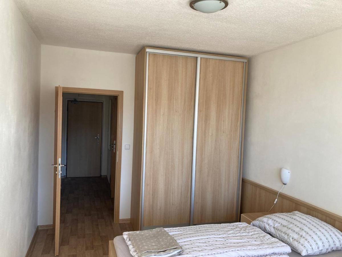 Apartman Vsemina 300 Eksteriør bilde